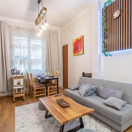 Apartment Two Homelike By Ndk And Vitosha Blvd With 2 Free Parking Spots Sofia